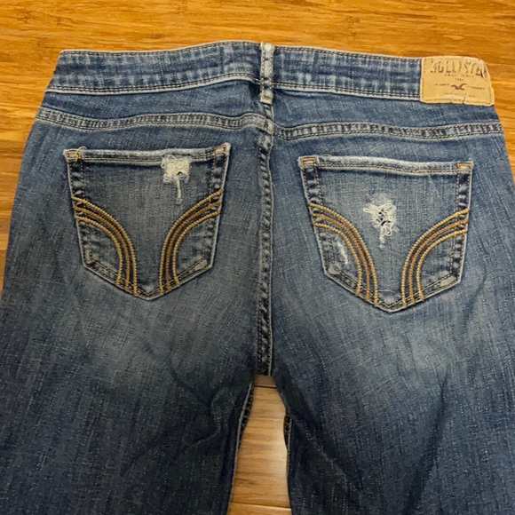 Hollister Jeans ripped style - Picture 4 of 4